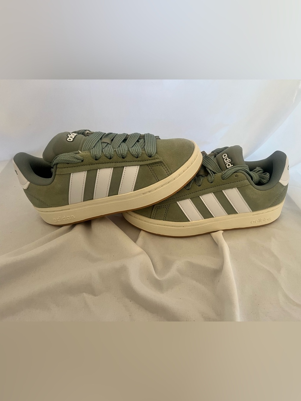 Adidas Women’s Grand Court Alpha 00s - Matcha Green BNWT 6W